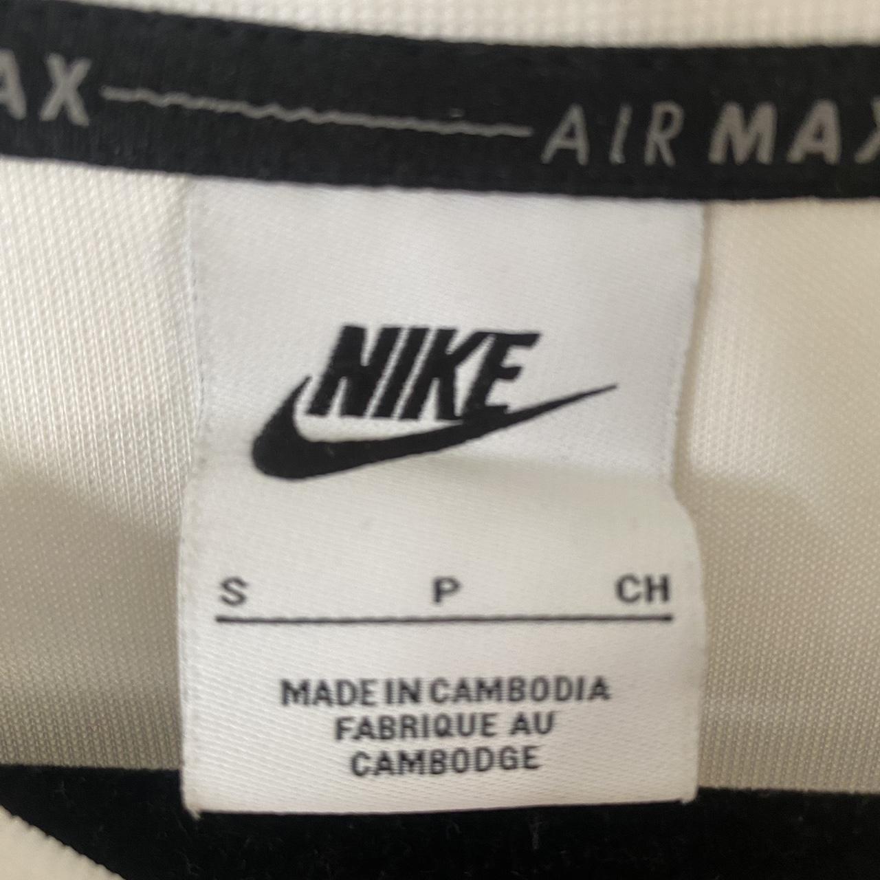 Nike air max jumper Size Small - Depop