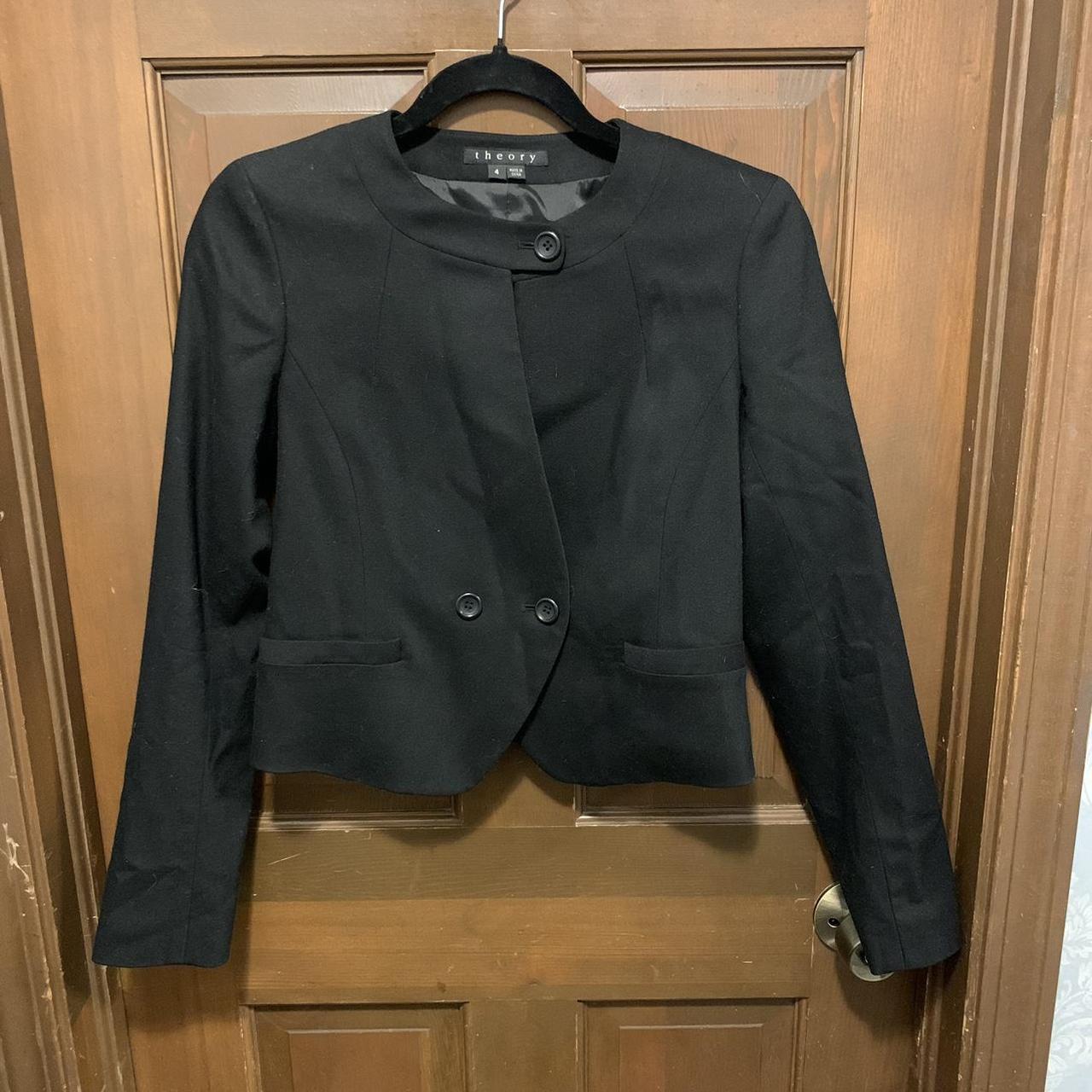 Theory on sale cropped blazer