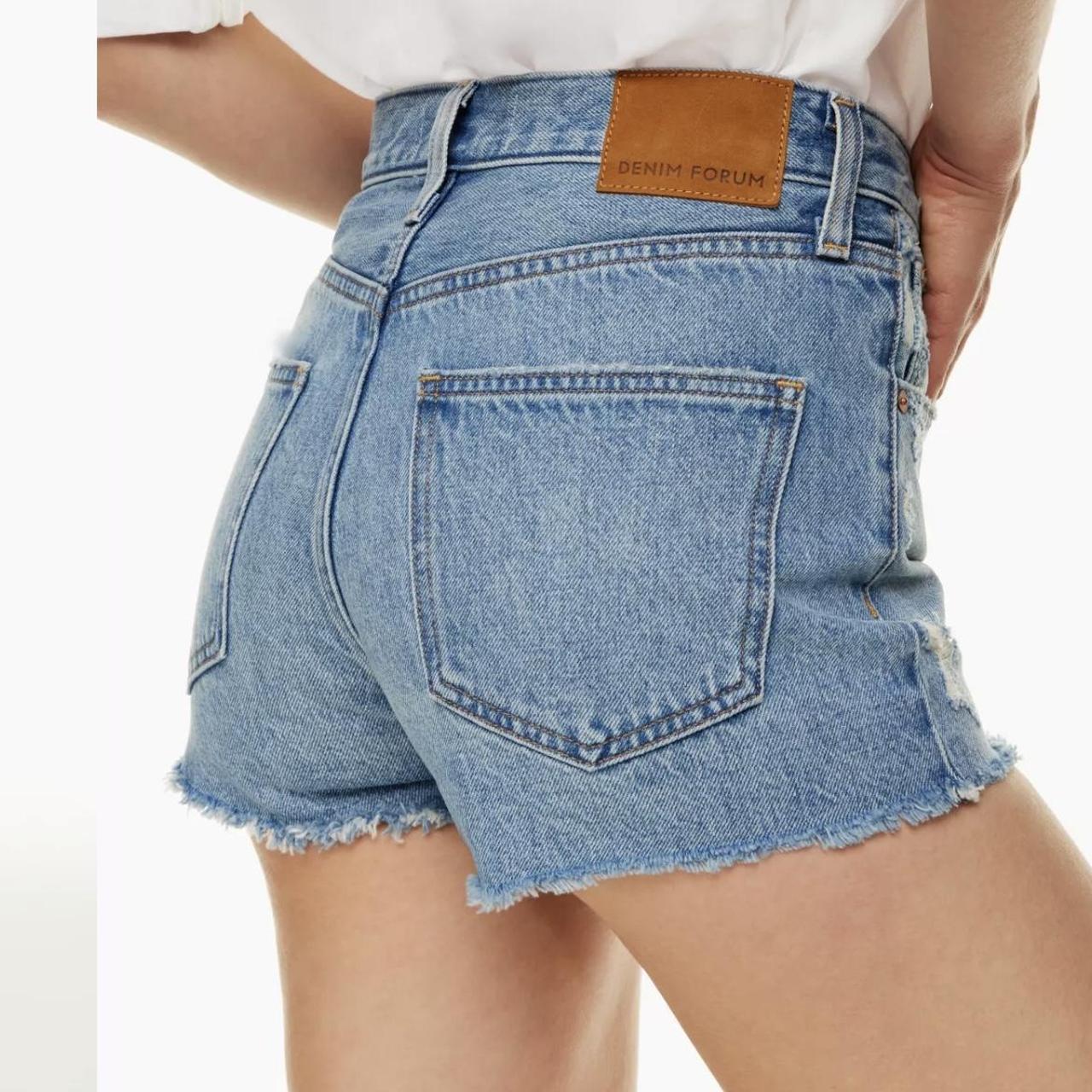 Denim forum yoko shorts. Mid-rise Jean shorts size... - Depop