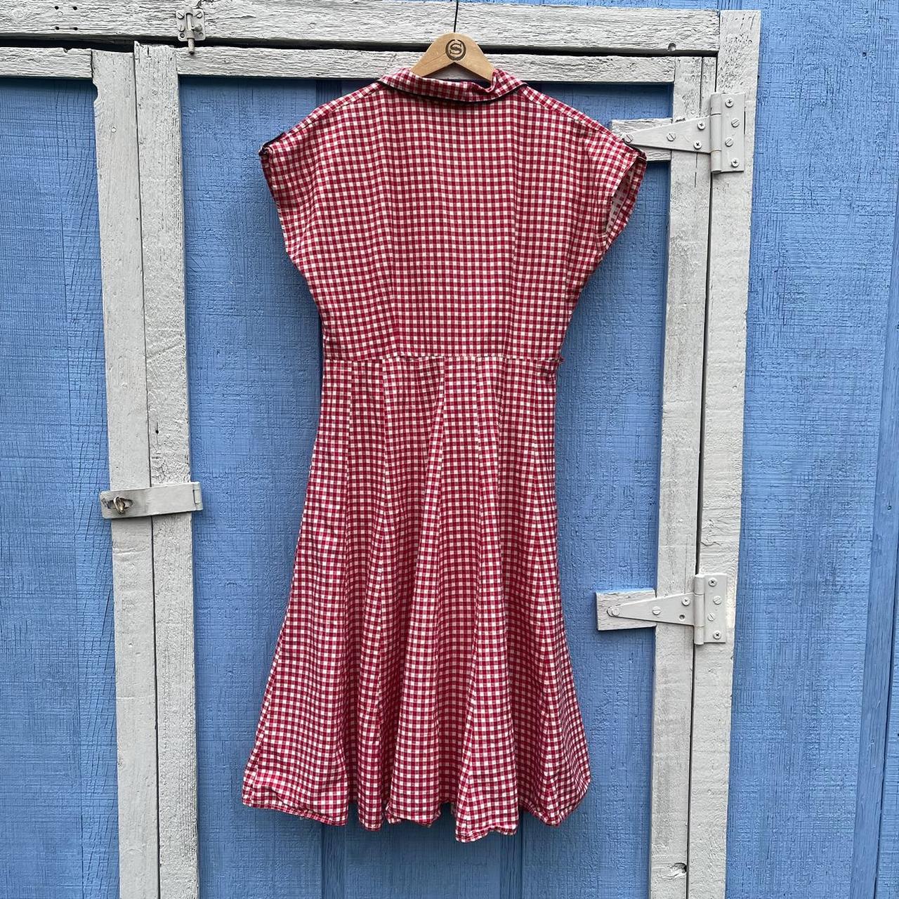 Vintage late 40s/50s “A Paintset fashion” picnic | Depop Vintage late 40s/50s “A Paintset fashion” picnic | Depop