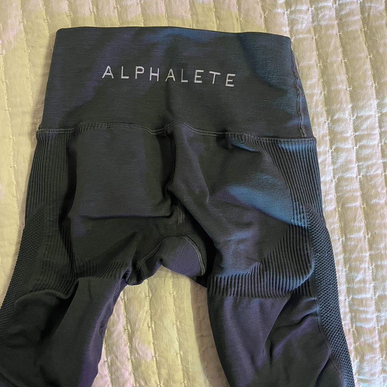 Alphalete Halo Leggings - Black #alphalete - Depop