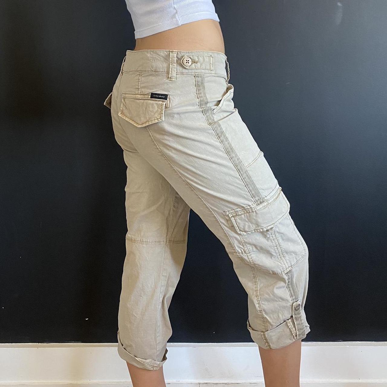 NWOT Kuhl Womens Roll Up Cargo Capri Pants Size 2 (28 x 32) | Capri pants,  Clothes design, Women