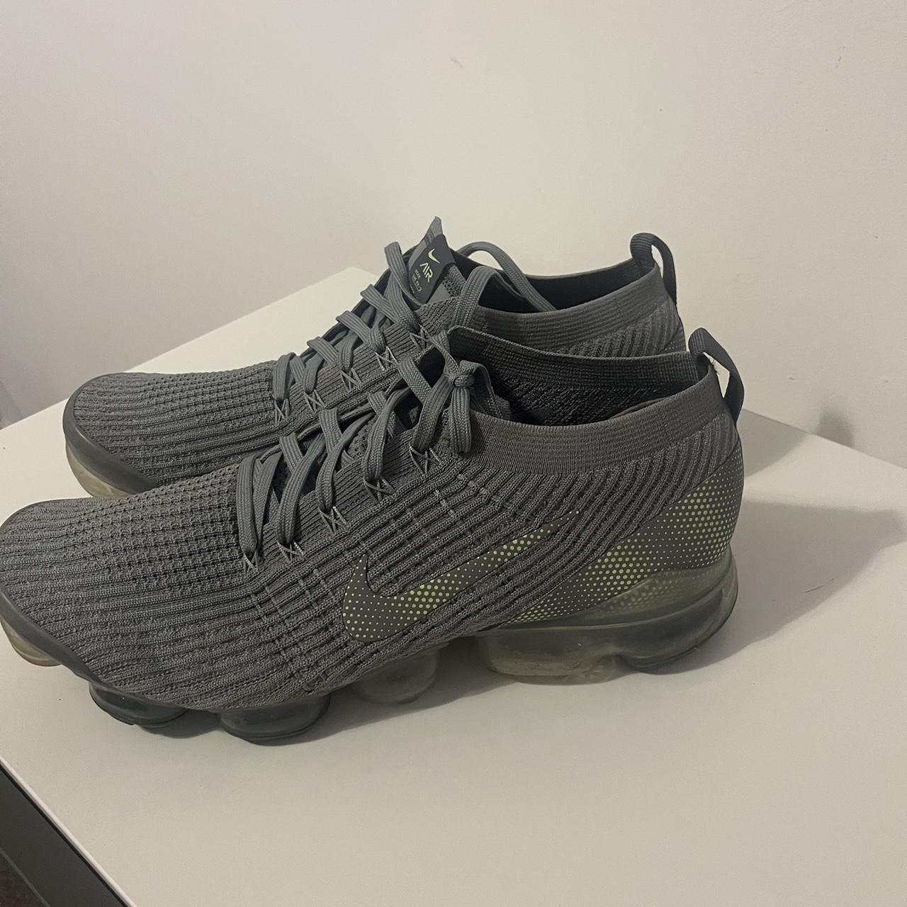 vapor max flyknit all black