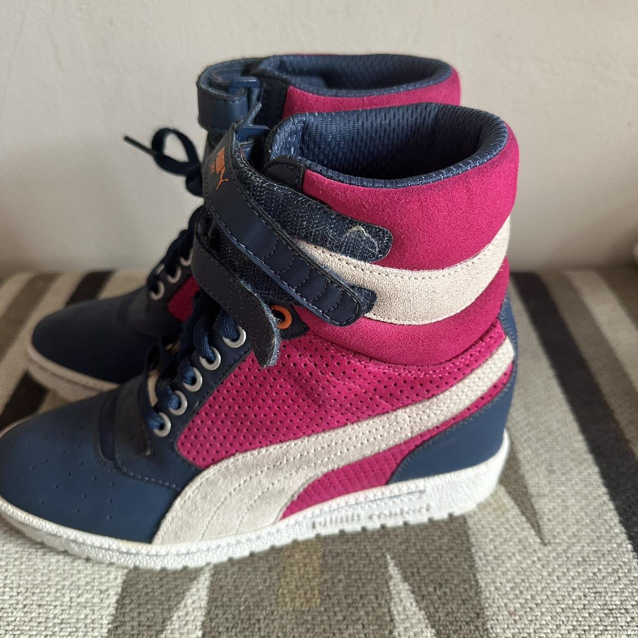 2000s Puma high top platform sneakers in navy and