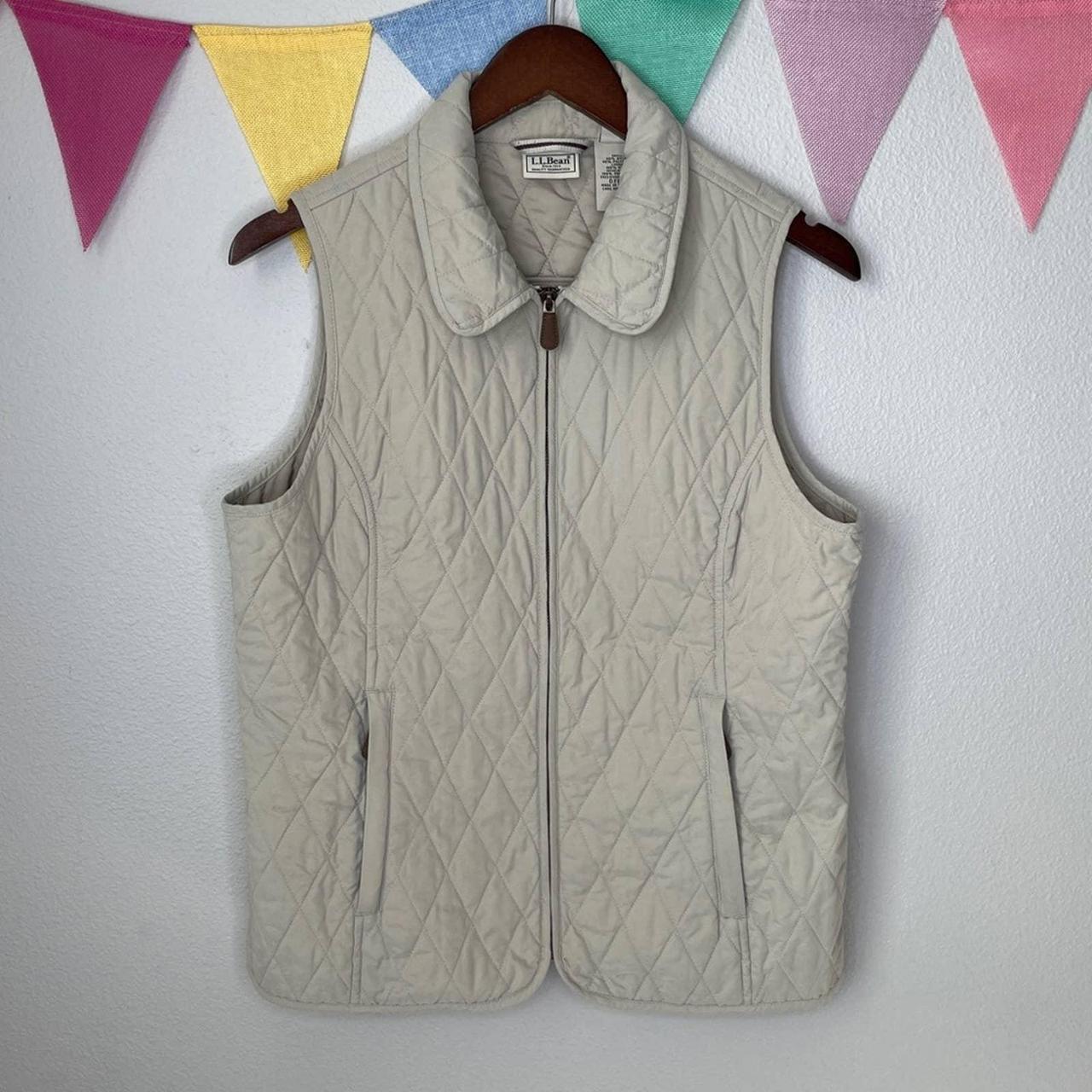 L.L. Bean Quilted Casual Vest Cream Beige | M EUC... - Depop