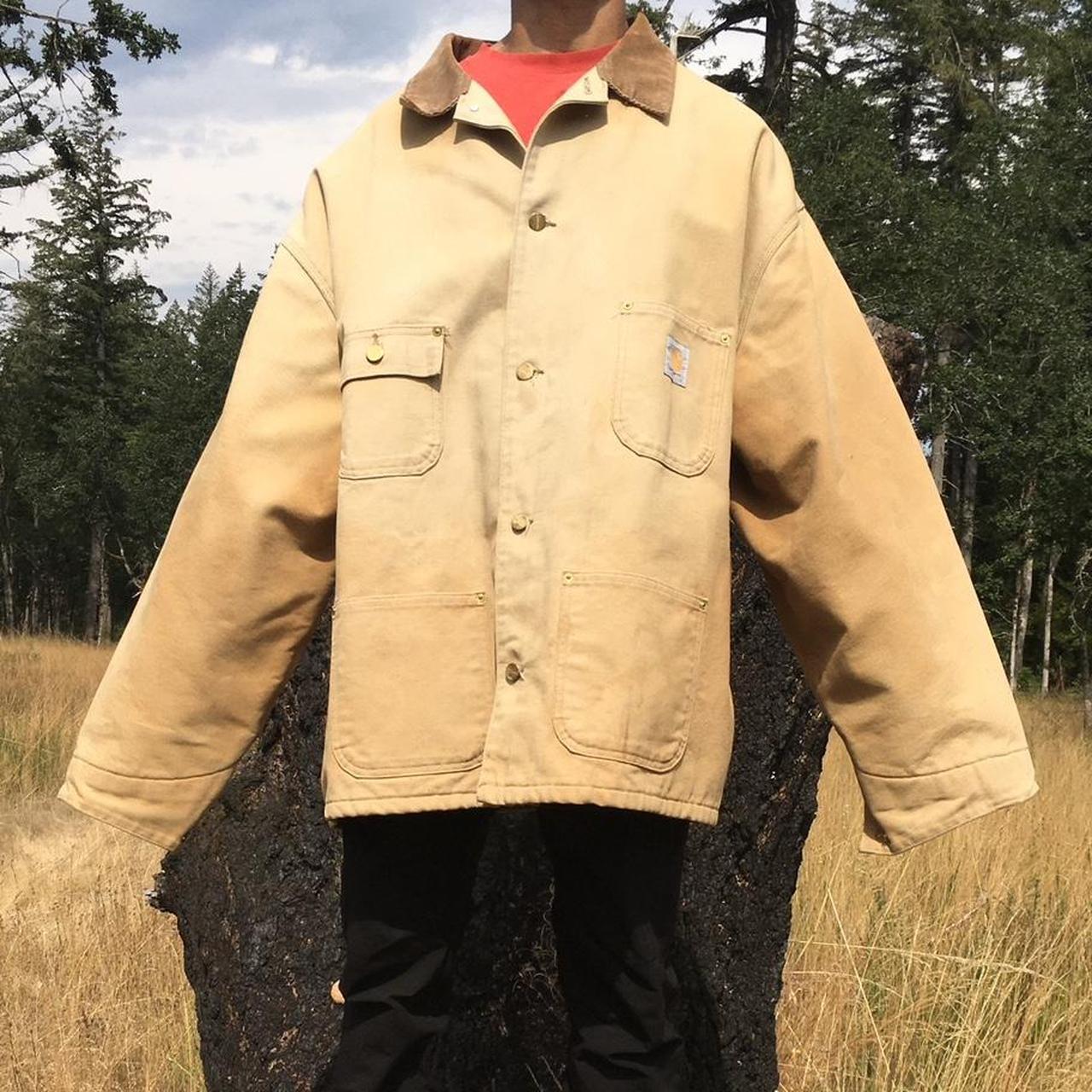 Vintage tan Carhartt chore Jacket. Blanket lined....