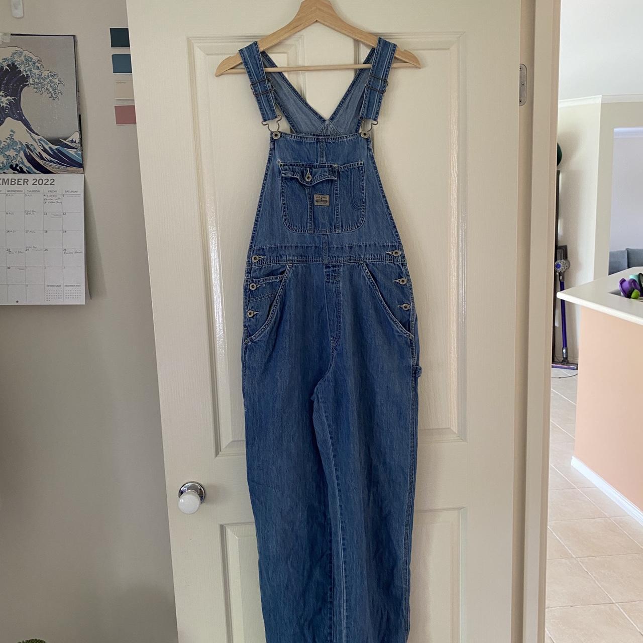 Super cute old navy overalls Only selling due to... - Depop