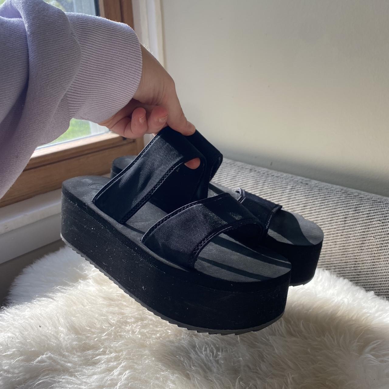 Urban Outfitters Women's Black Sandals | Depop