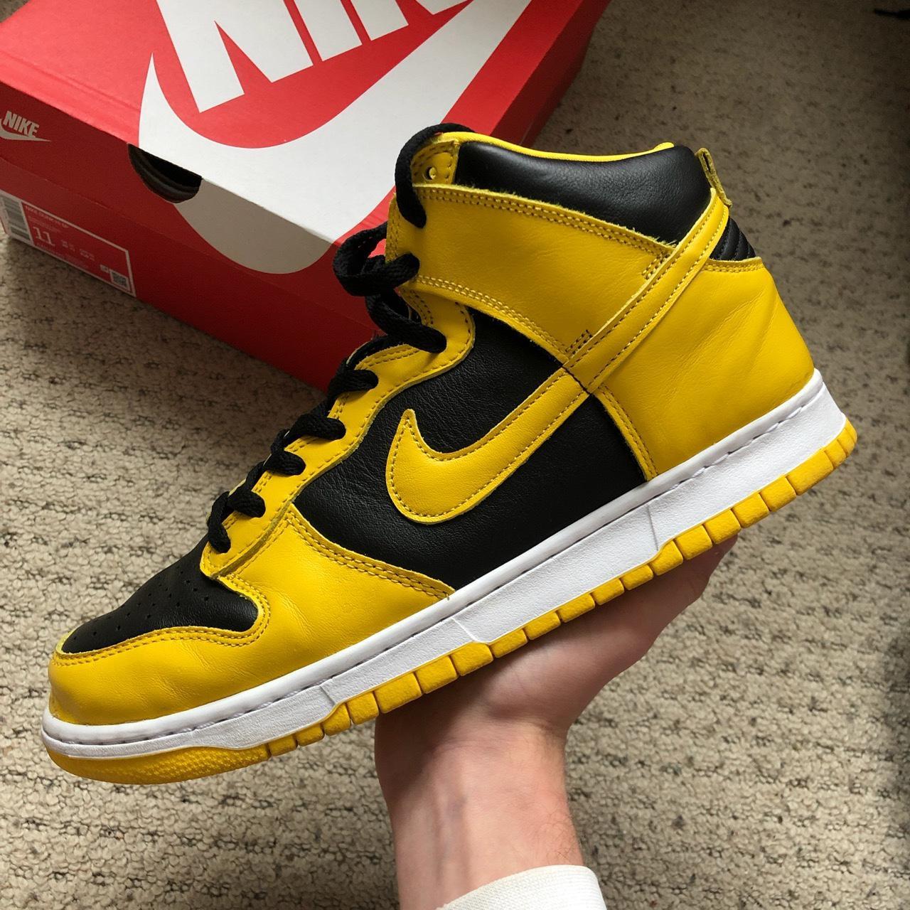 nike dunk high varsity yellow