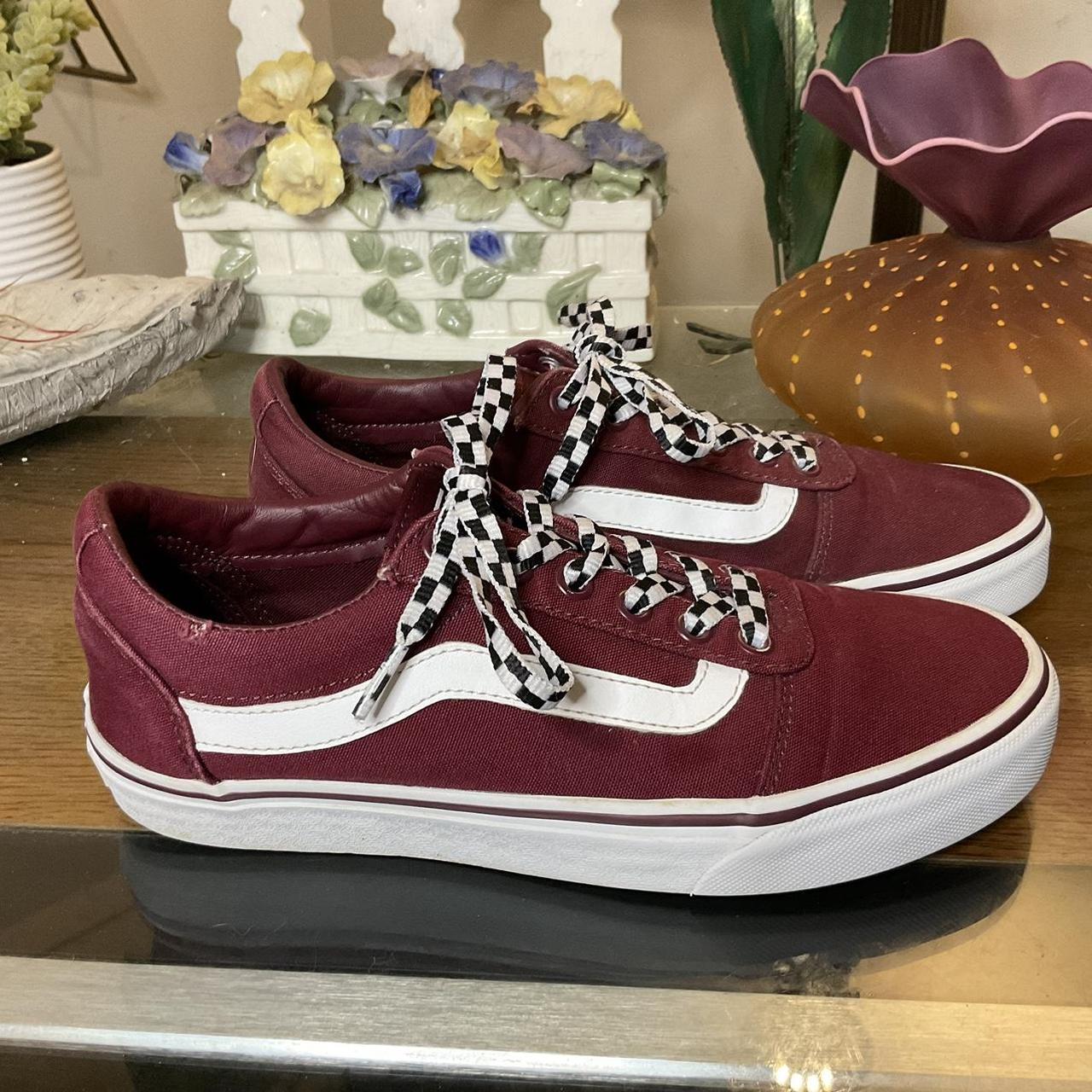 Burgundy womens vans best sale