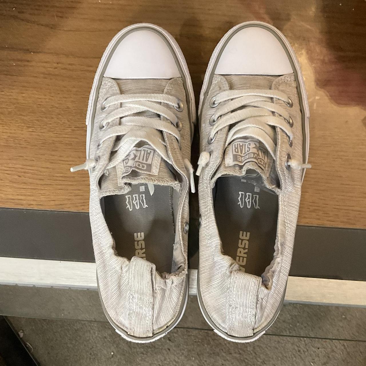 Gray converse outlet shoreline