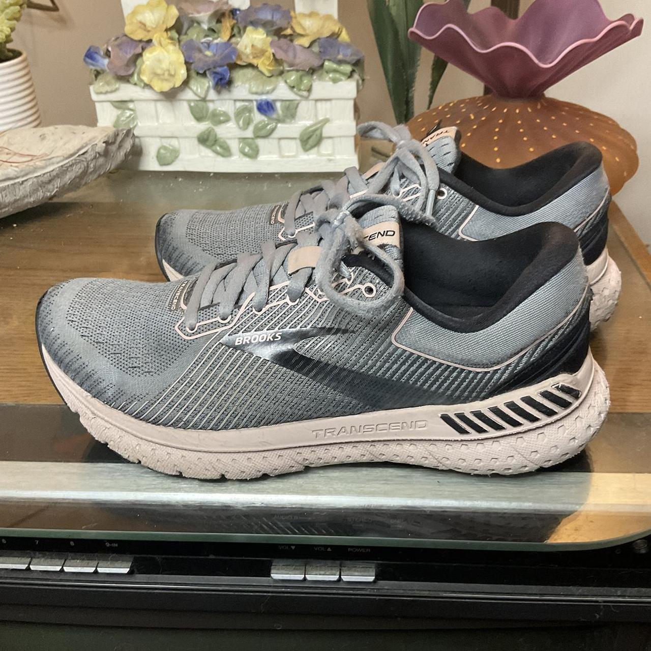 BROOKS WOMENS TRANSCEND RUNNING SHOES Depop