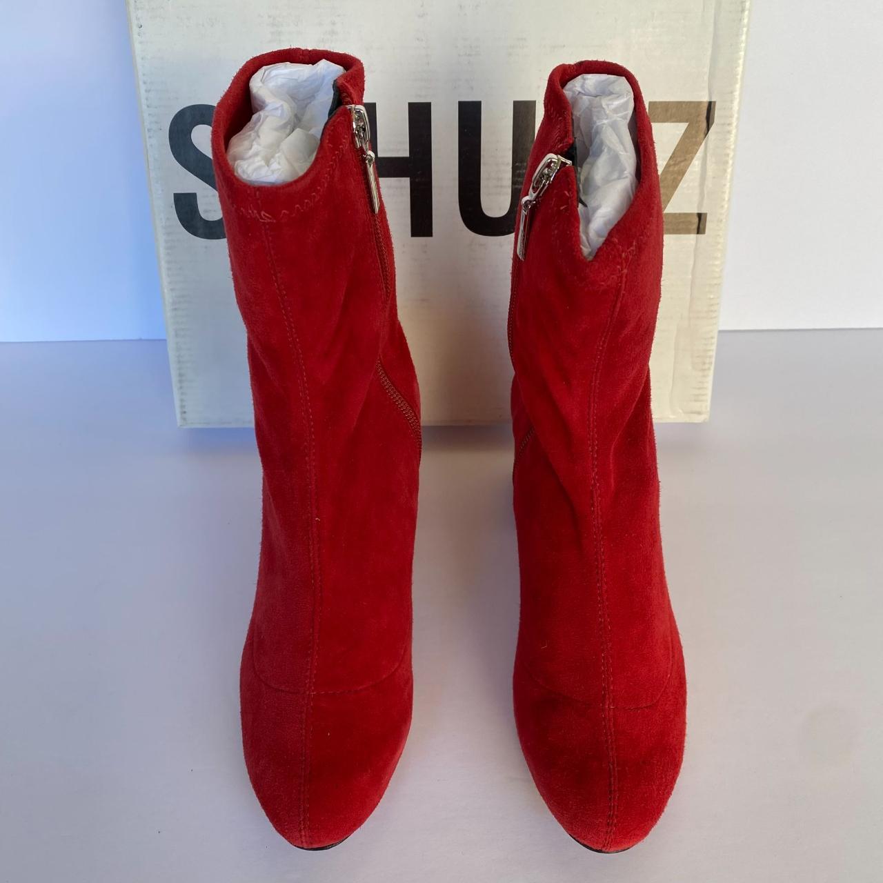 Schutz stretch outlet lupe