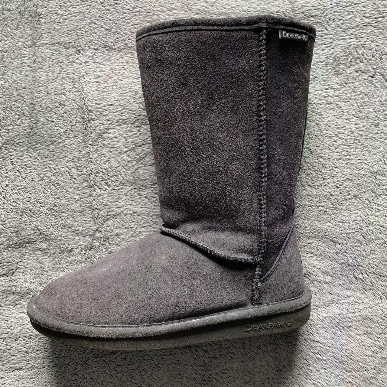 Bearpaw Women's Grey Boots Depop