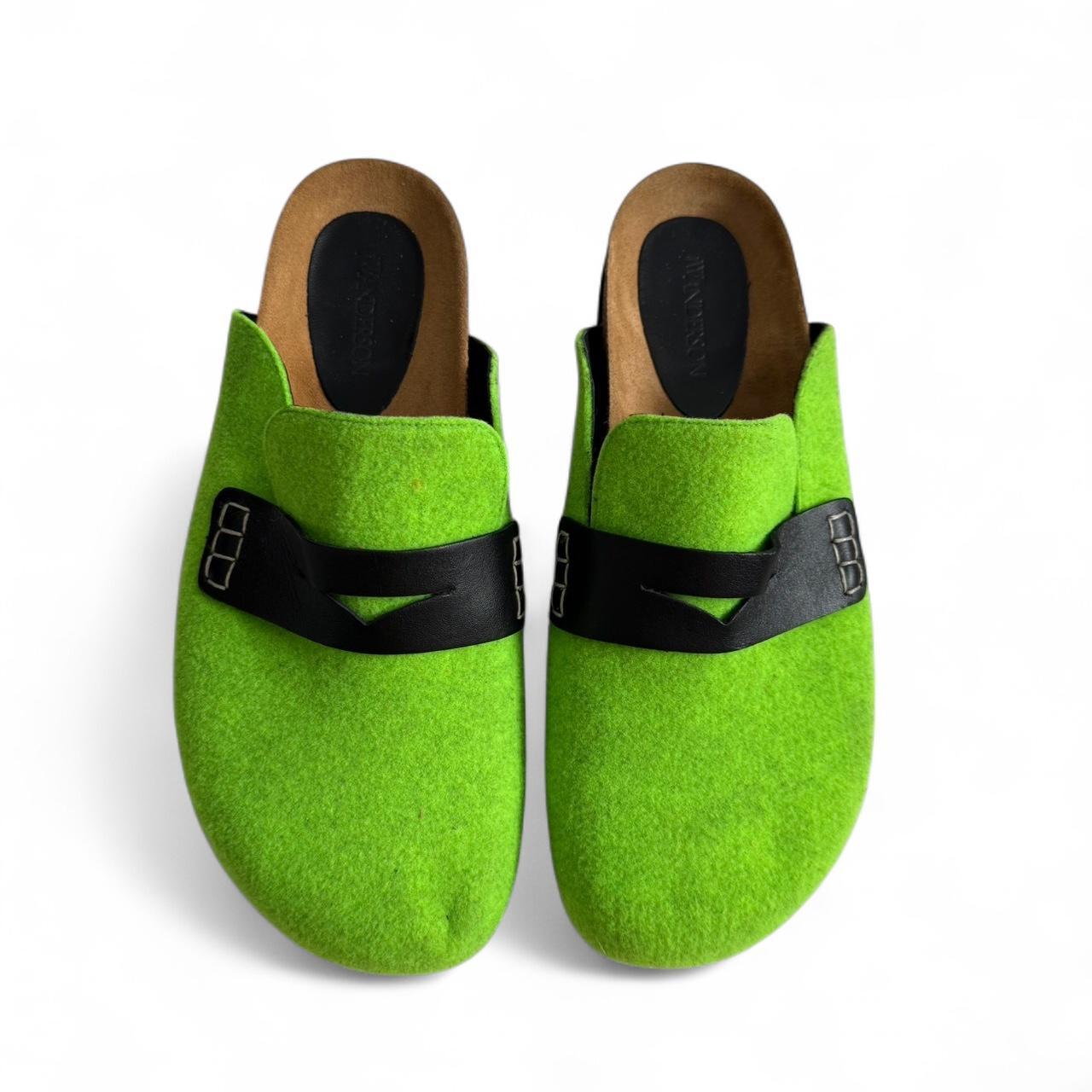 サンダル・ミュール J. W. Anderson 'Felt Loafer' Mules JW Anderson bright green felt loafer mules/clogs | Depop