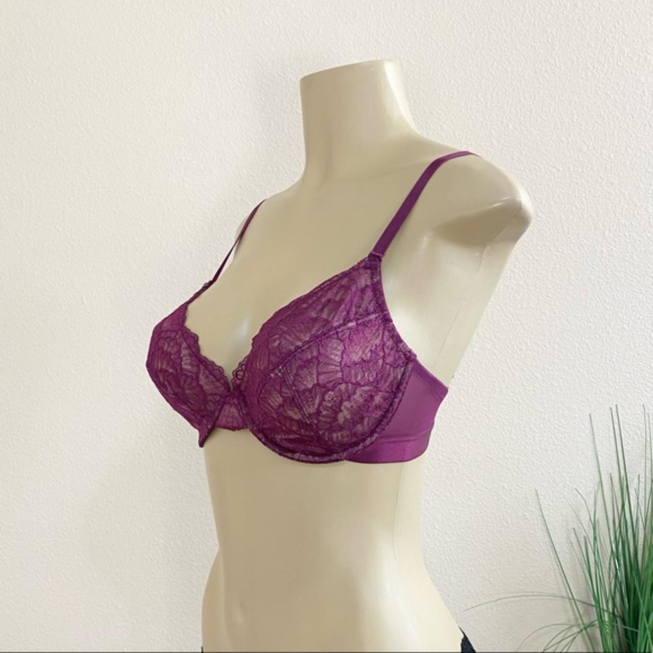 New with tags Maidenform push-up bra in burgundy - Depop
