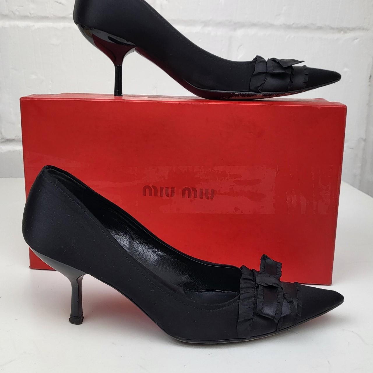 miu miu pumps black