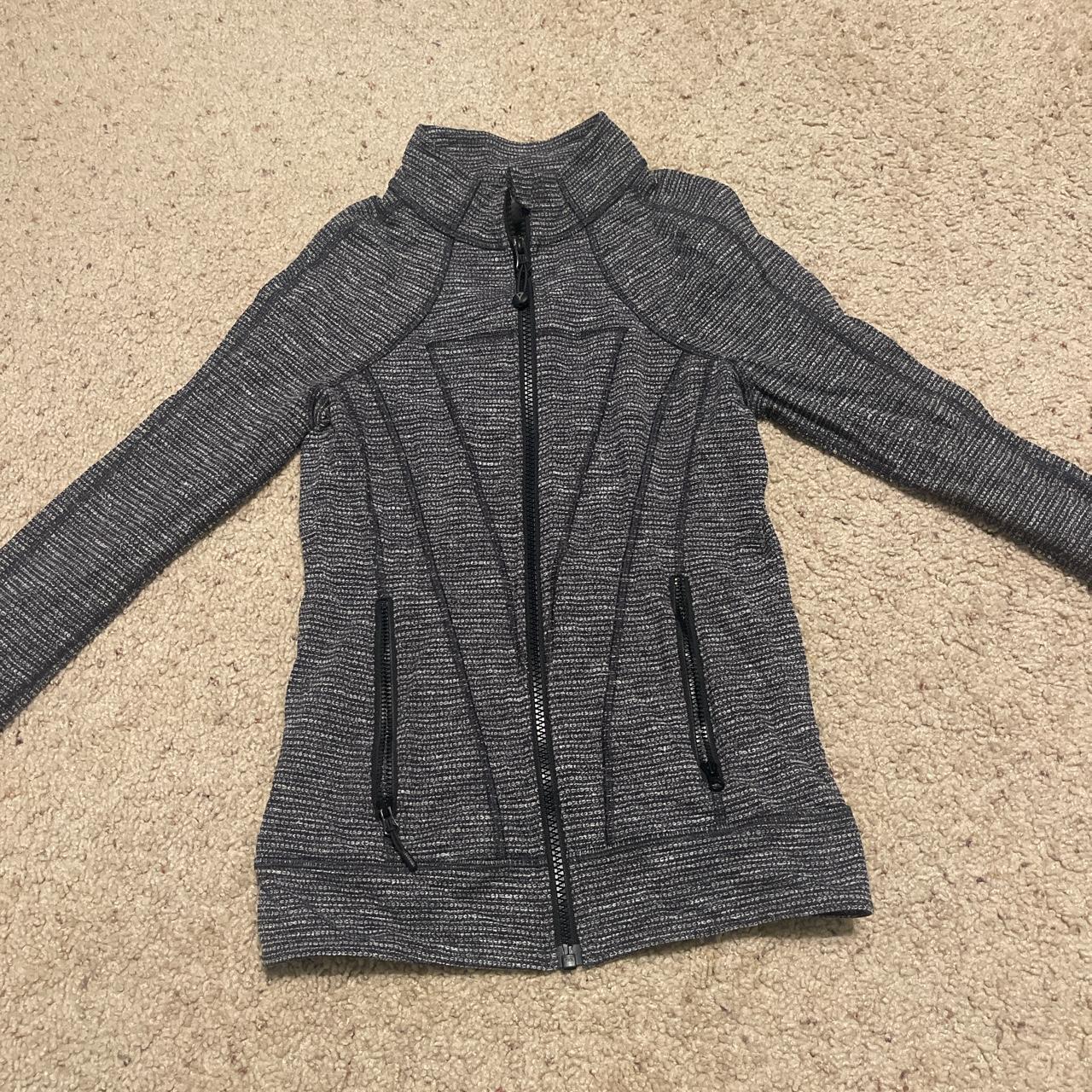 size 12 ivivva jacket (size 2 lulu) great condition - Depop