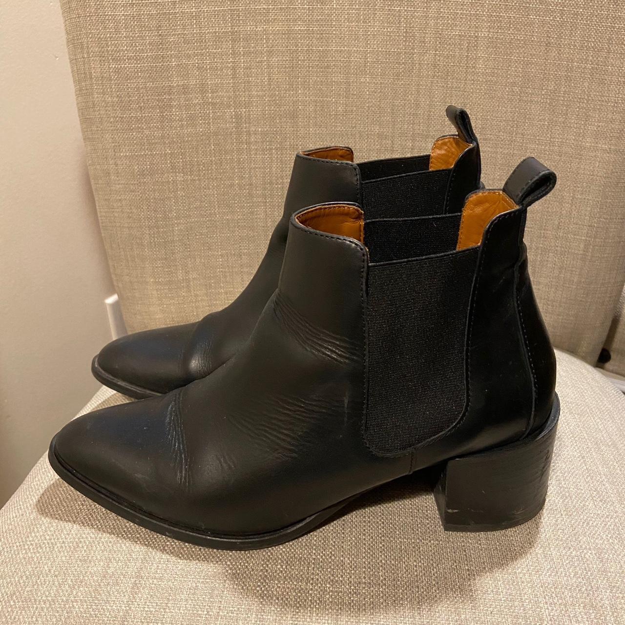 everlane chelsea boot