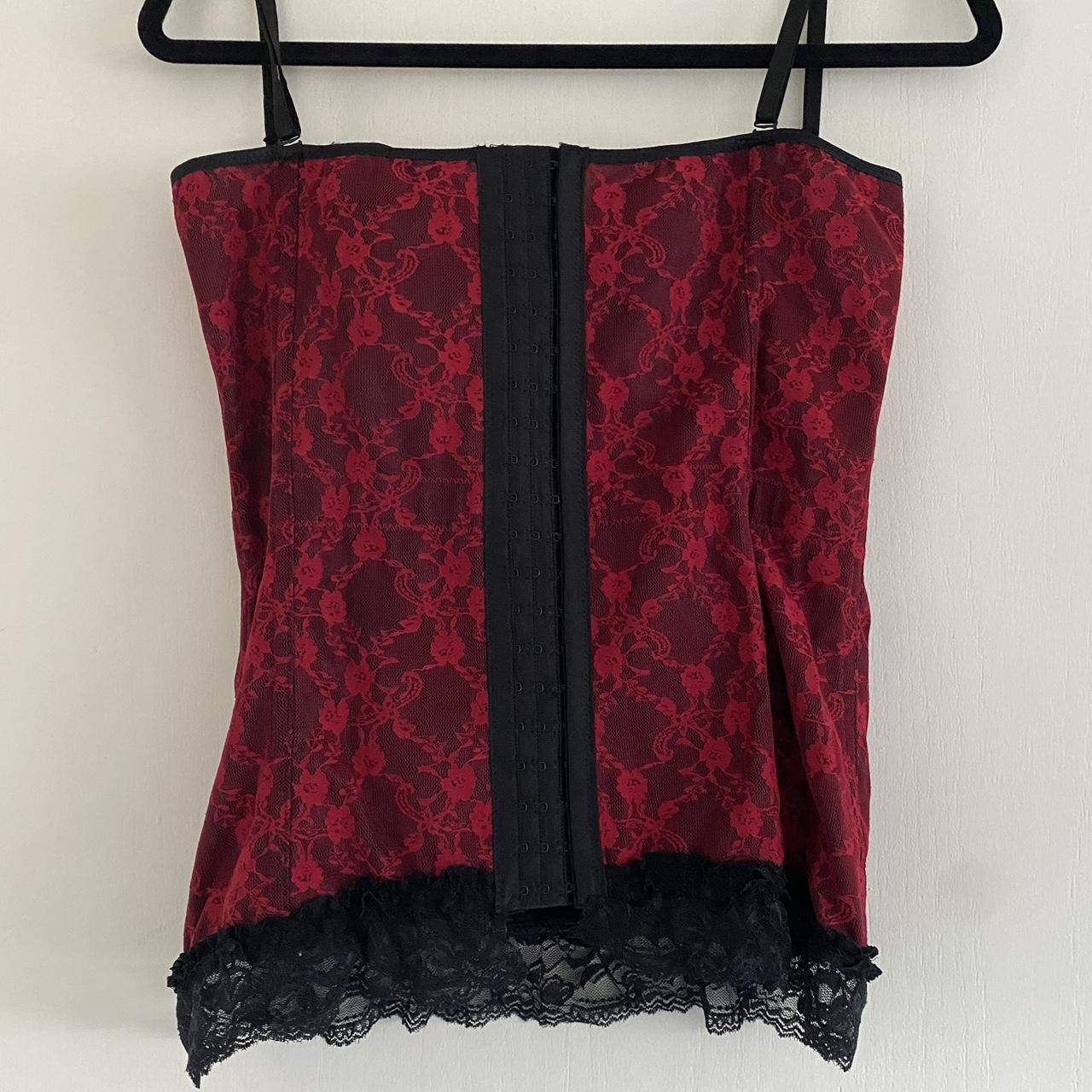 Black and red lacy cami corset. Size is 1X - Depop