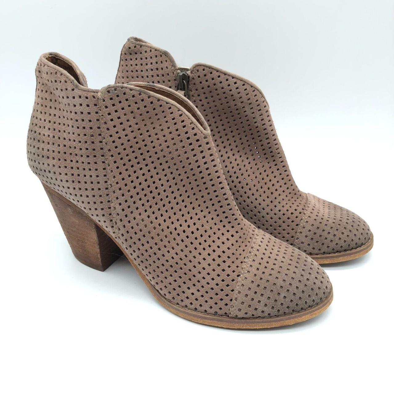 susina bootie