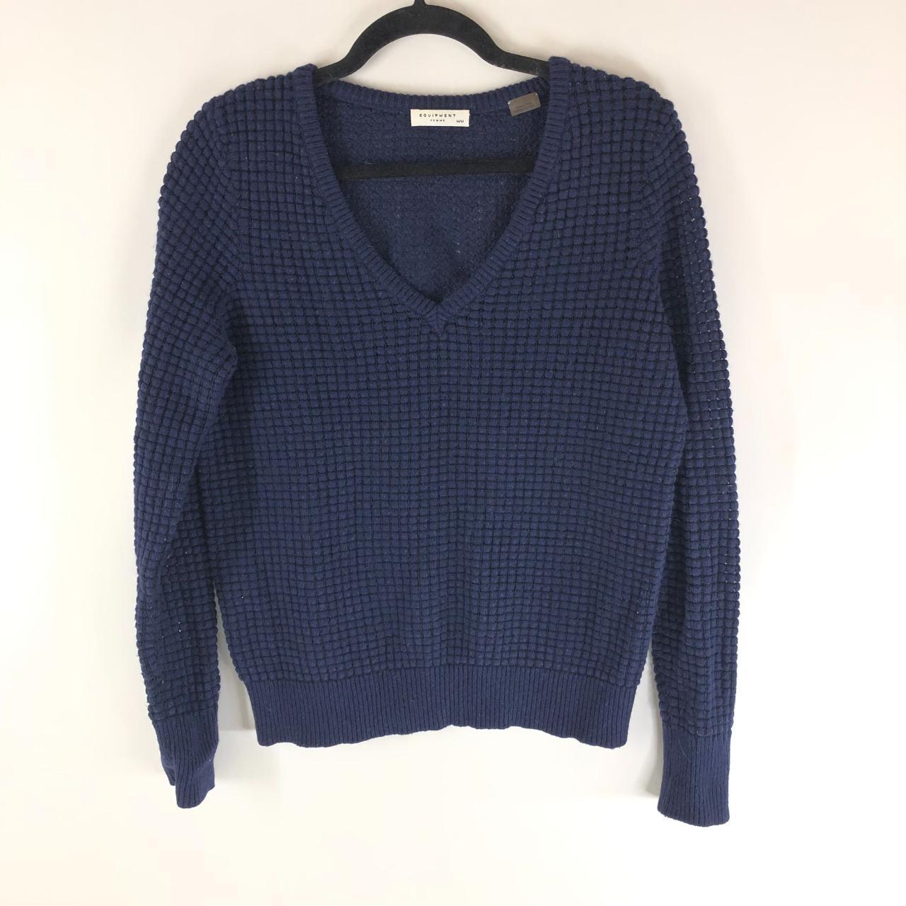 Equipment v clearance neck cashmere sweater