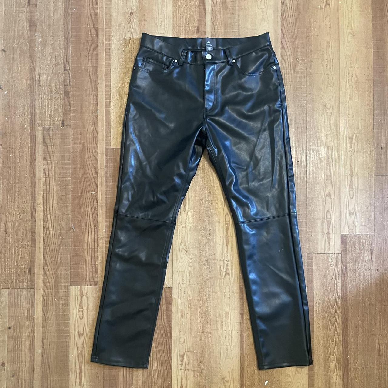 H&M Men's Black Trousers Depop