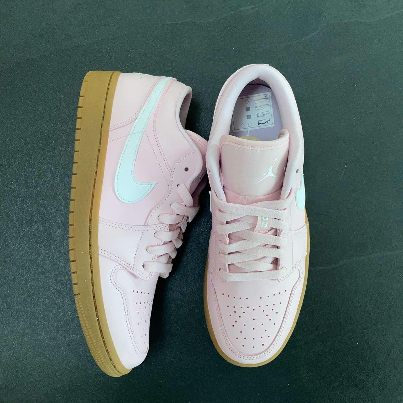 low arctic pink