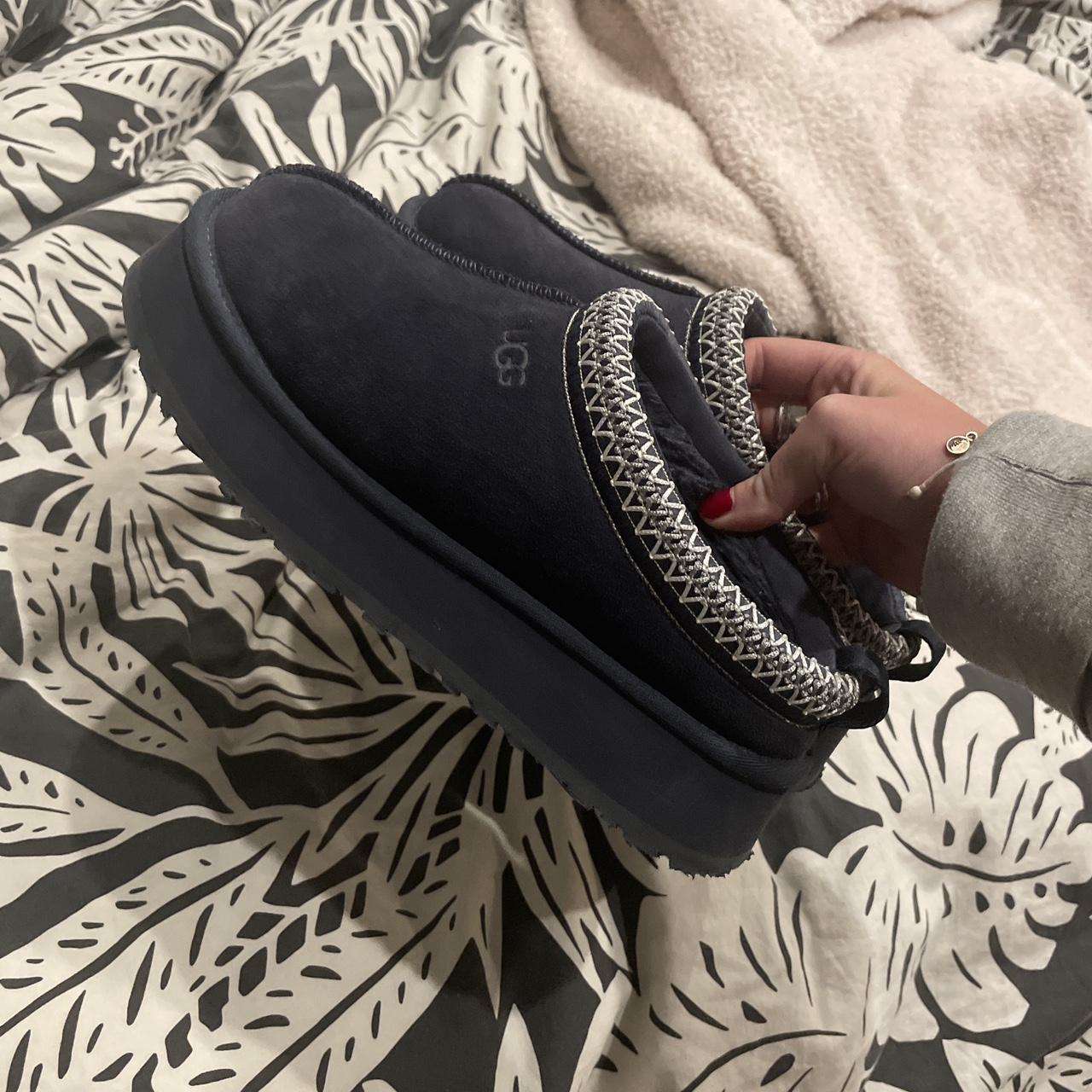 navy blue ugg tasman
