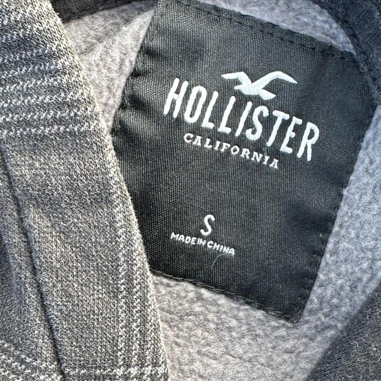 Hollister Black Plaid Hoodie Size Small Good Depop