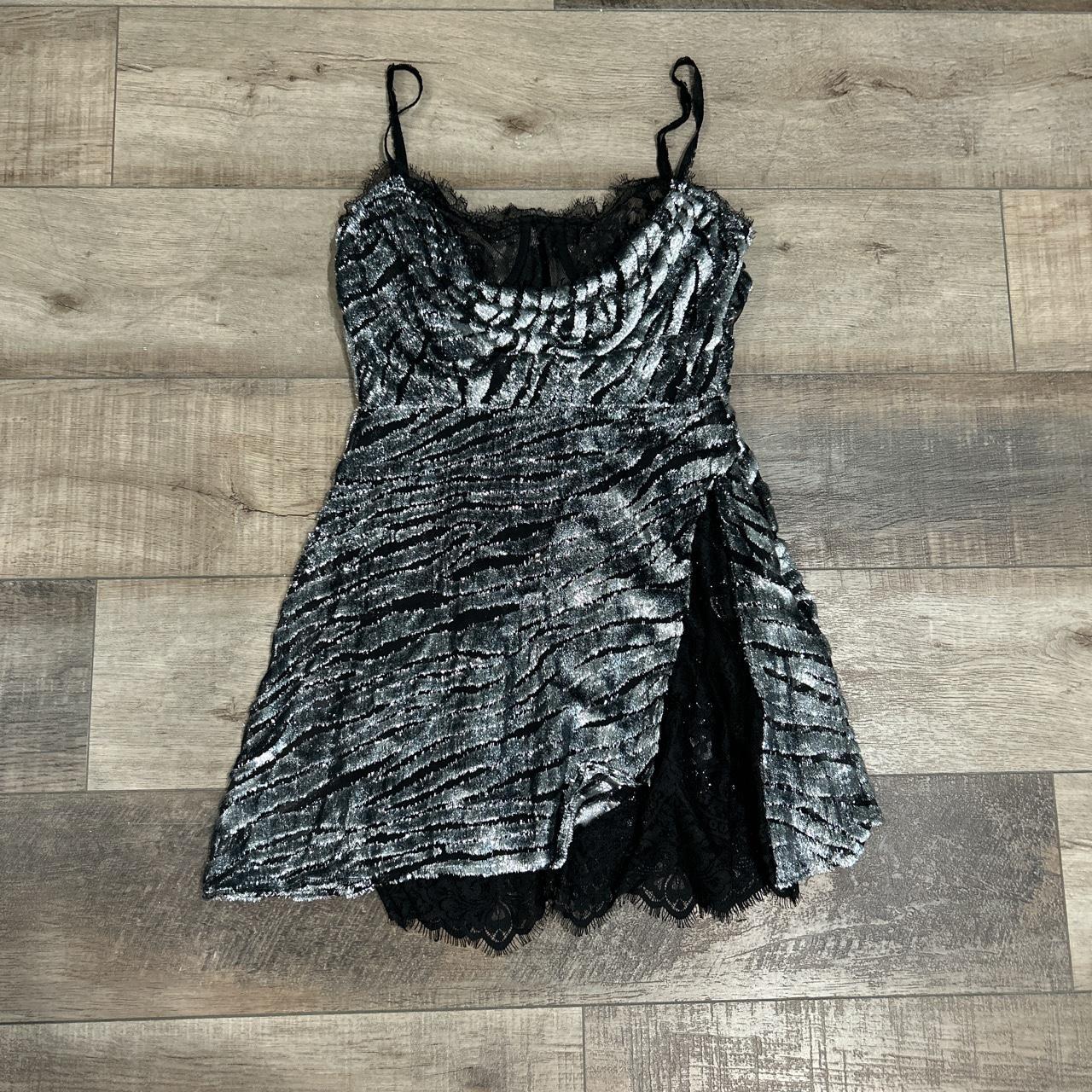 NWT Dundas x Revolve Williamsburg metallic mini... - Depop