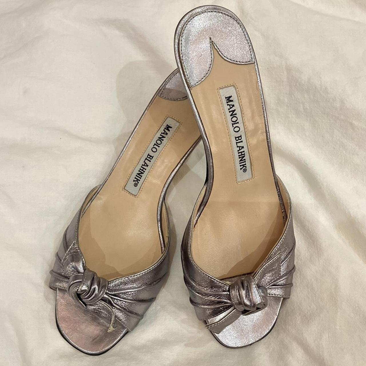 Silver manolo clearance blahnik shoes