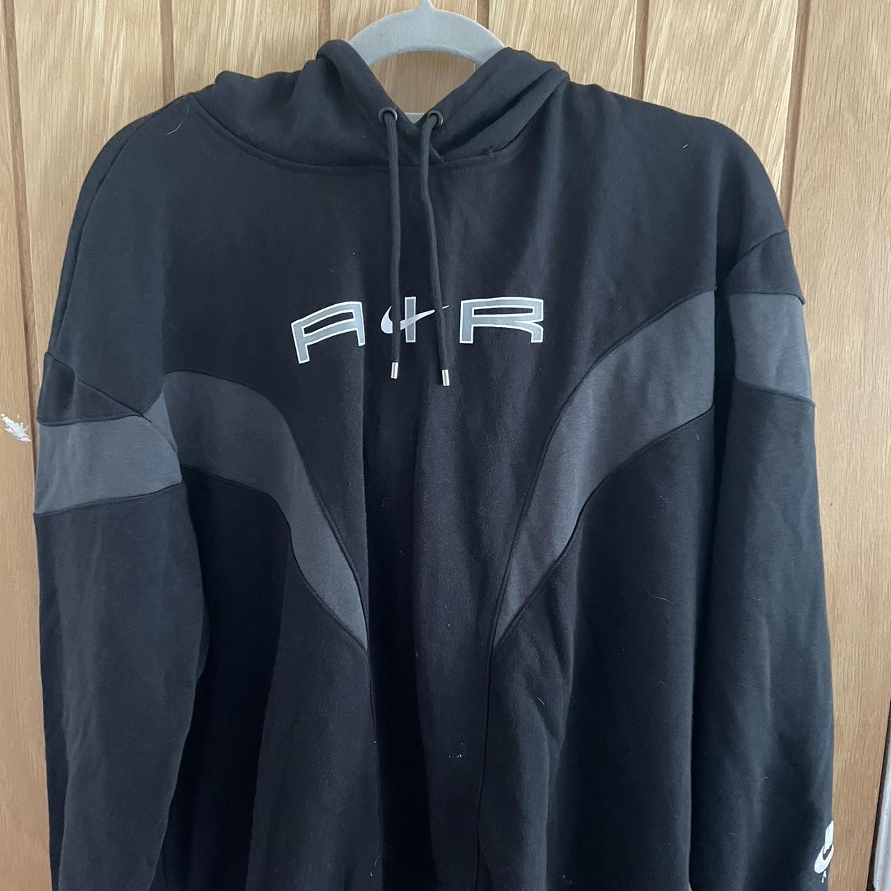 nike jumper female