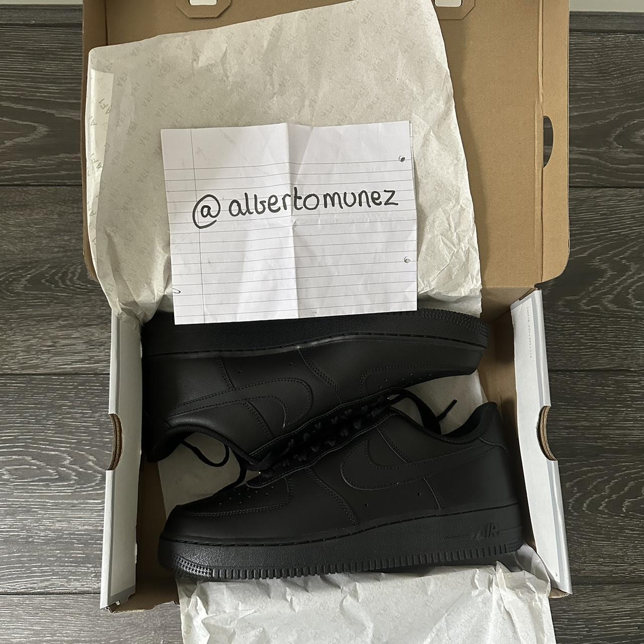 mens black air force 1 trainers