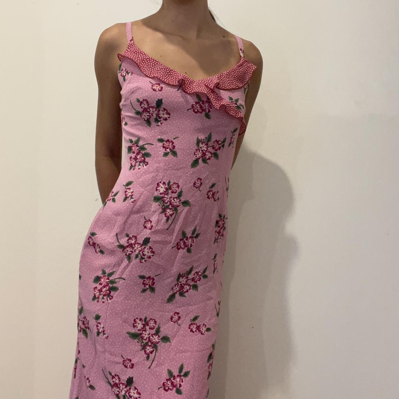 adorable pink floral midi dress! such a pretty and... - Depop