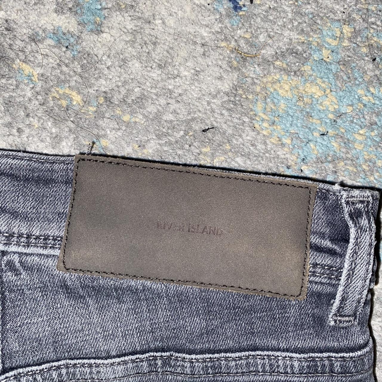 River island grey slim ripped jeans 10/10... Depop