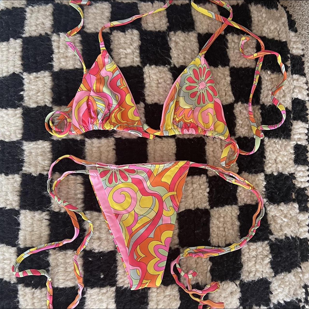 Frankies bikini set! In super good condition! Only... - Depop