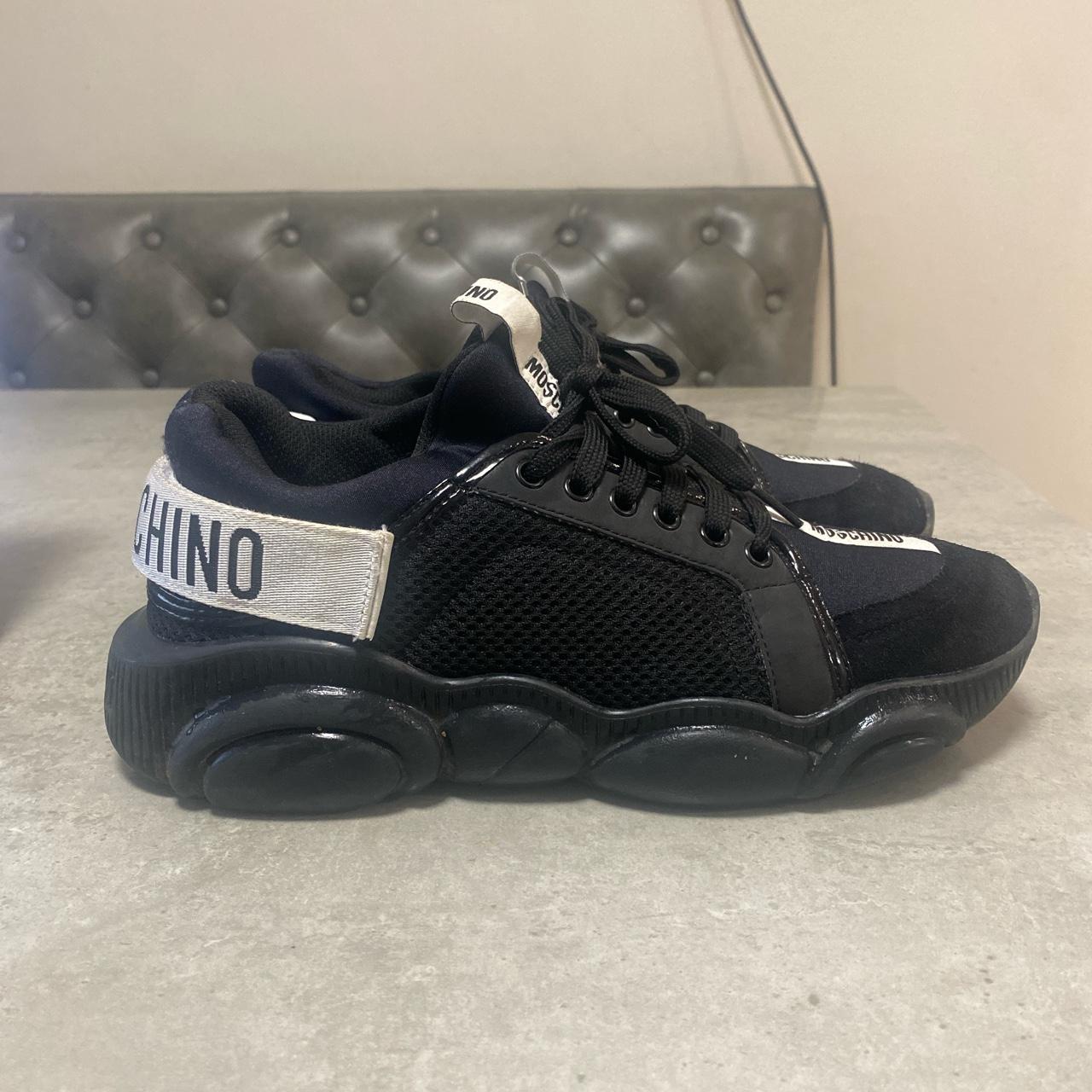 Ladies 2025 moschino trainers