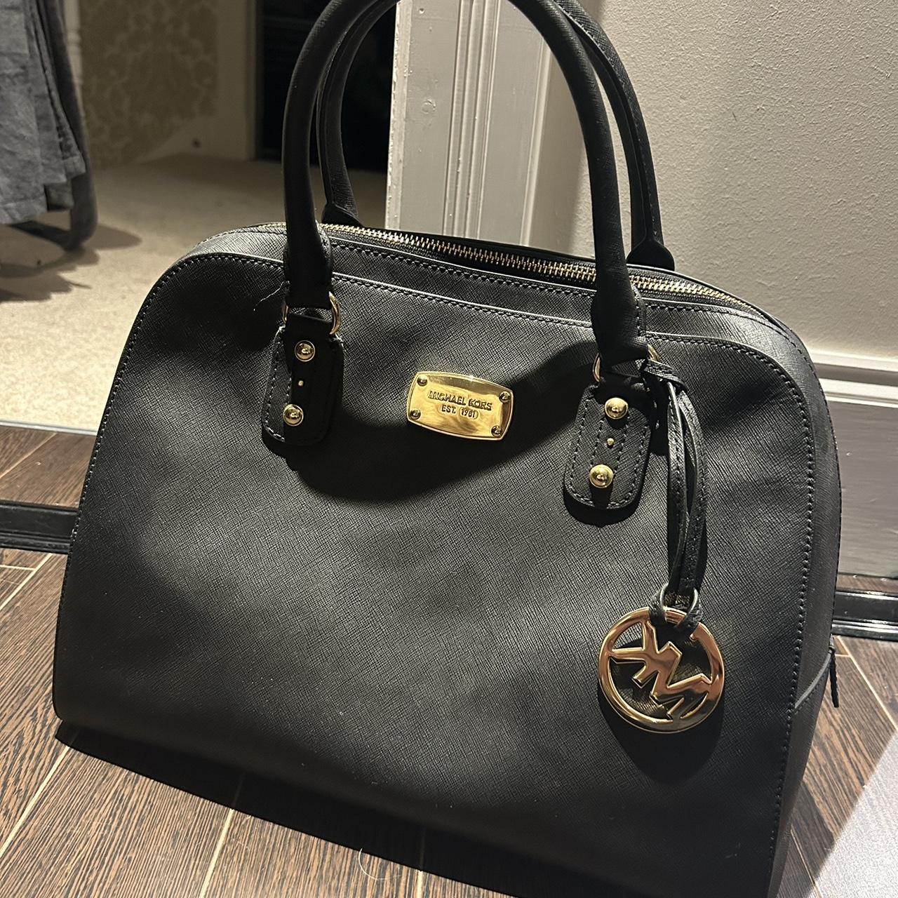 Michael kors est hot sale 1981 black bag