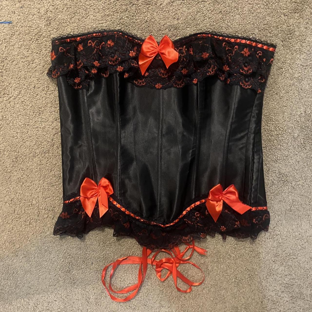 Women's Black and Red Corset | Depop