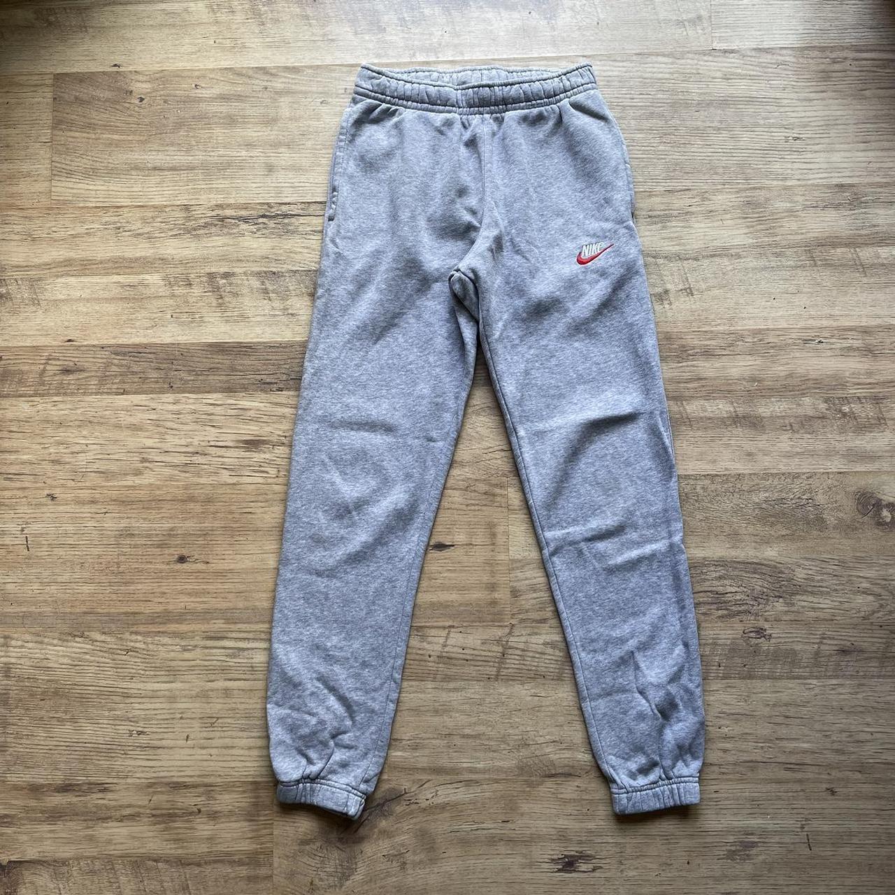 mens nike joggers gray