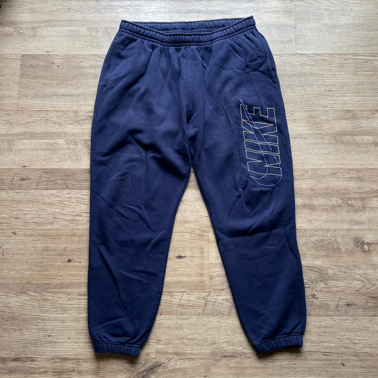 Nike Club Joggers in Navy Size XL Excellent... - Depop