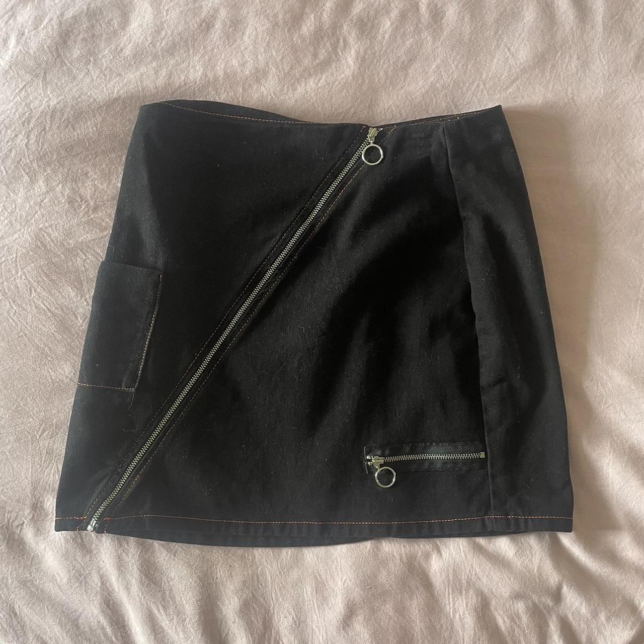 Urban Outfitters zip-up skirt with orange... - Depop