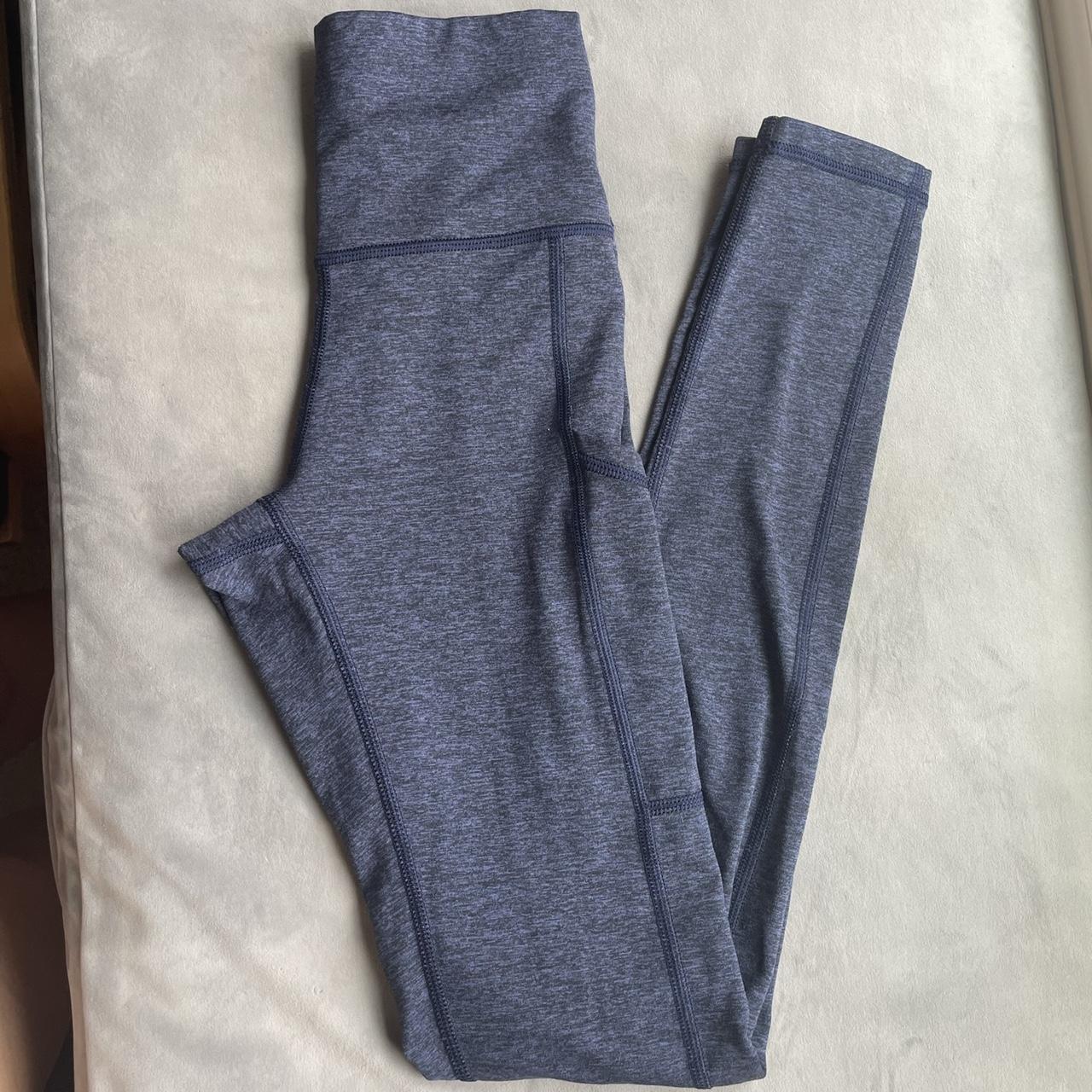 aerie grey pocket leggings size small - Depop