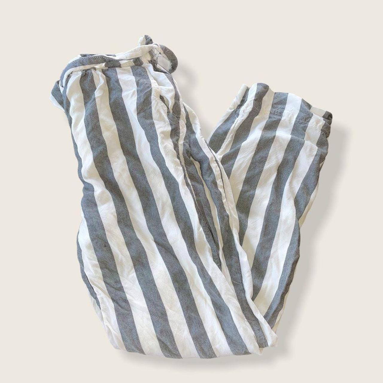 american eagle striped paper bag pants • size xs