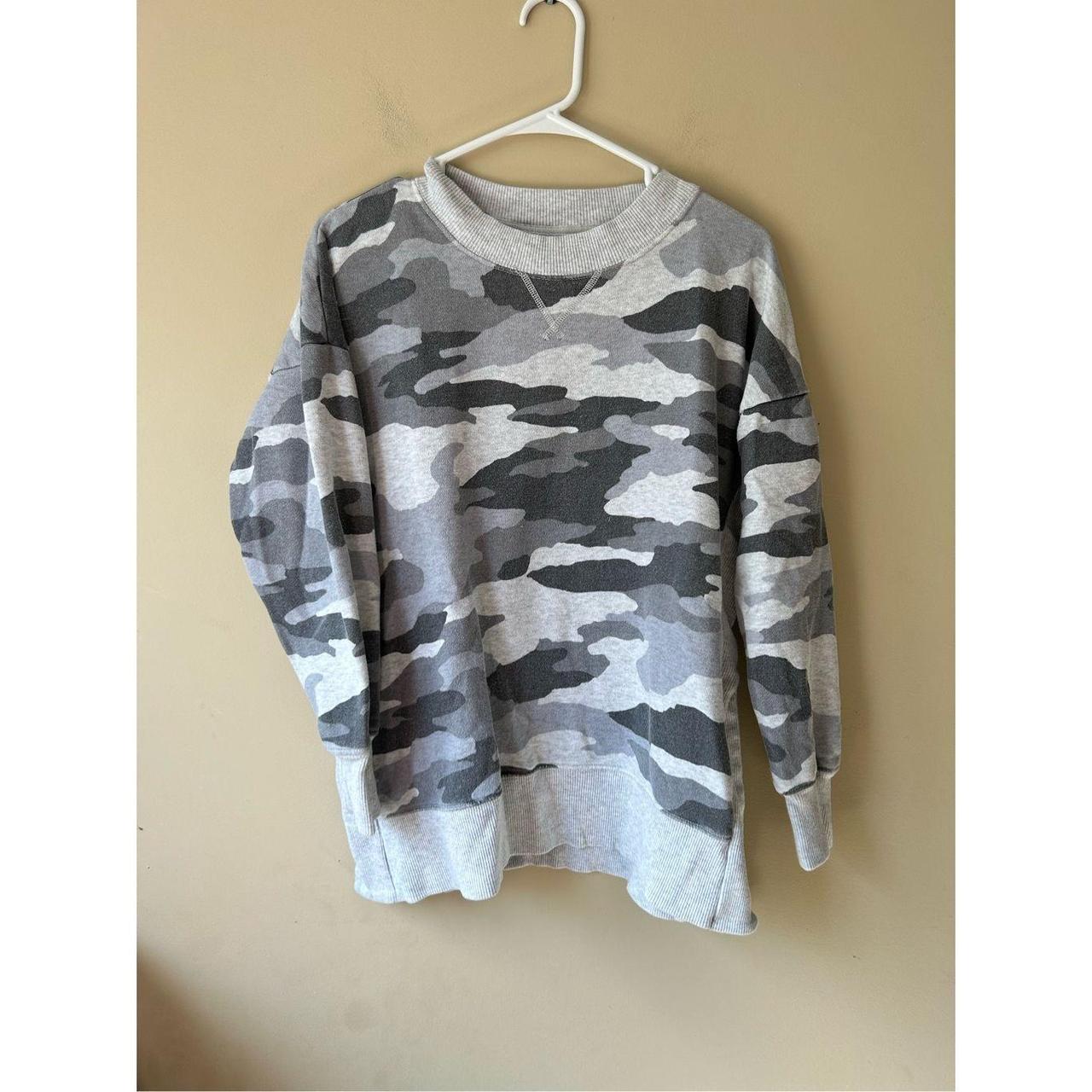 Aerie on sale camo sweatshirt