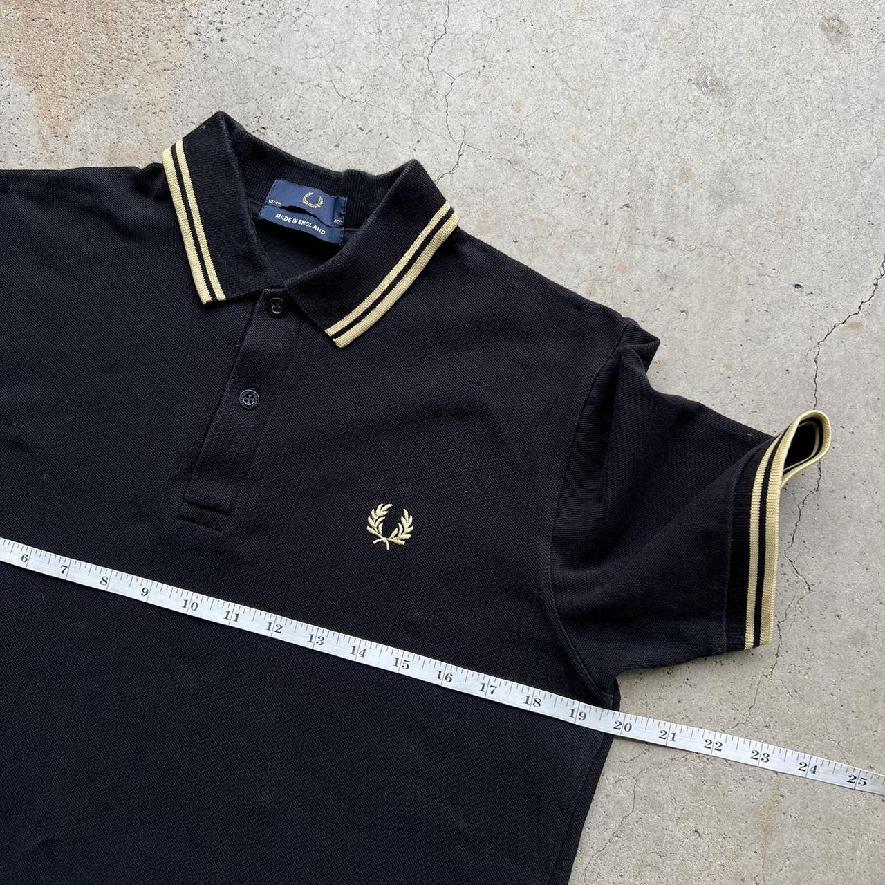 Fred Perry Men's Black and Gold Polo-shirts (3)
