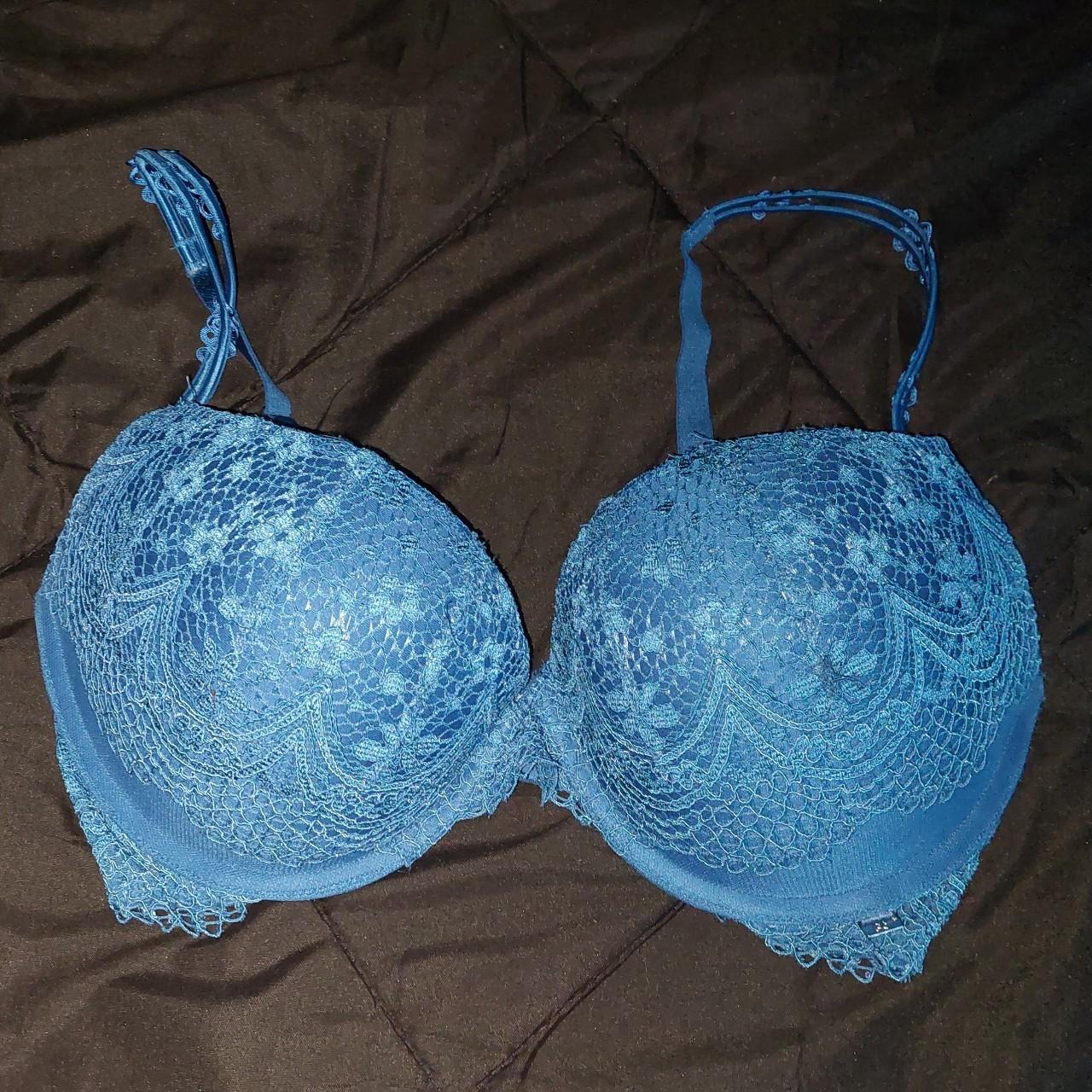 Victoria's Secret Very sexy pushup Blue laced - Depop