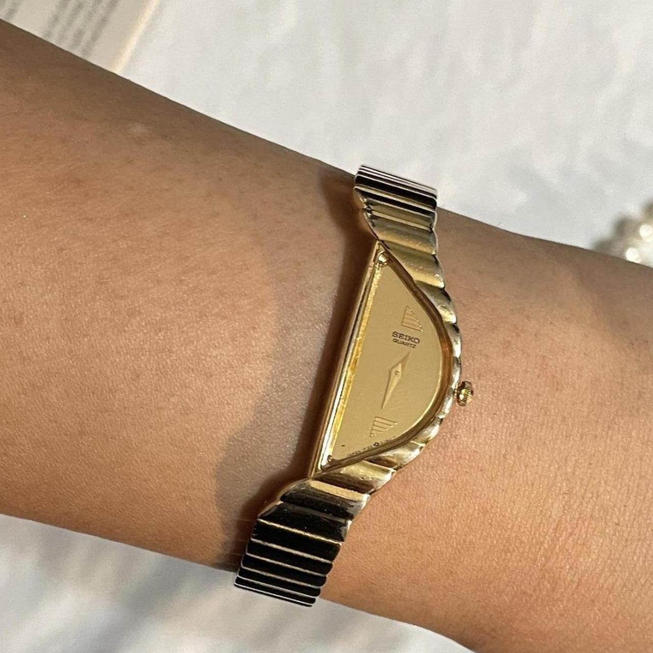 item listed by alame_khyal