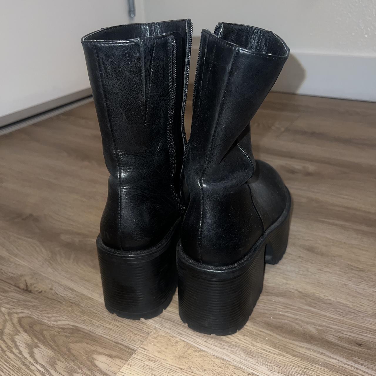 Unif SLUG boot size 6 Worn only a handful of times... - Depop